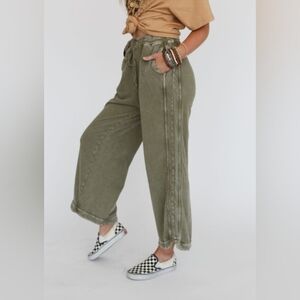 Three Bird Nest So Comfy Wide Leg Pant Cropped Length